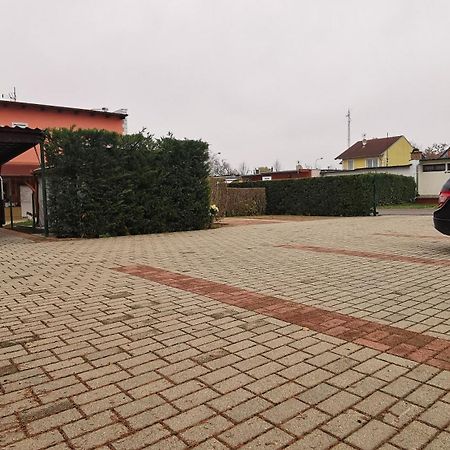 Gizella Apartmanhaus Bük Zewnętrze zdjęcie