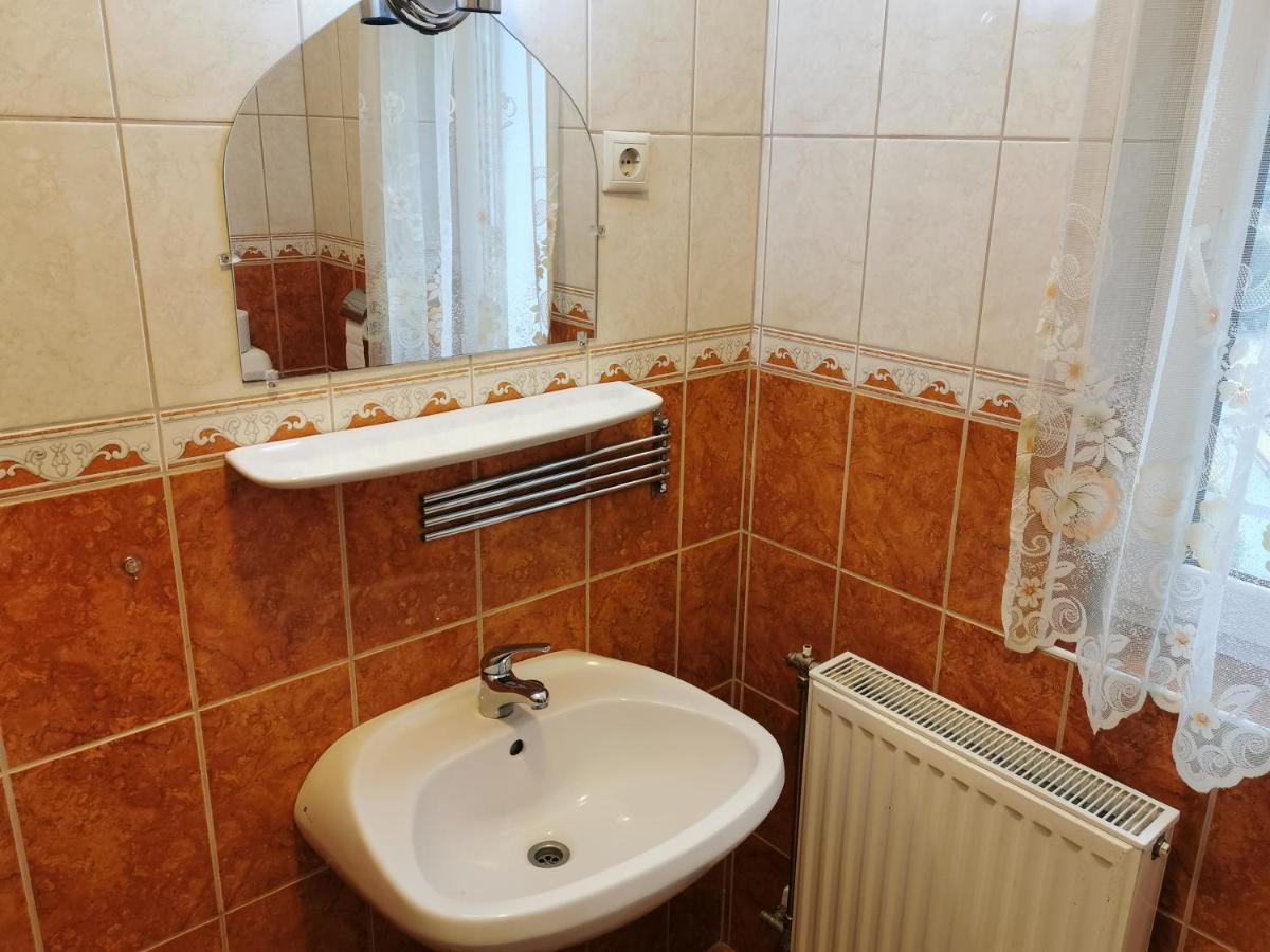 Gizella Apartmanhaus Bük Zewnętrze zdjęcie